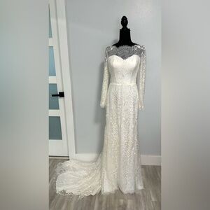 Elegant White/ivory Lace Wedding Dress Long Sleeves Chapel Train sz 4-6